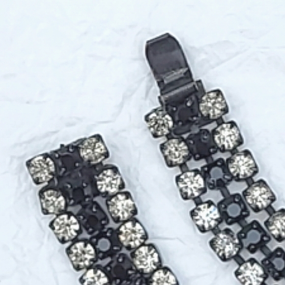 BLACK ENAMEL 3-STRAND RHINESTONE BRACELET - SHORTER LENGTH - Picture 4 of 6